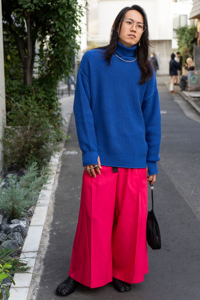 青×ピンク！大胆ワイドのモード系ニット術 s.k