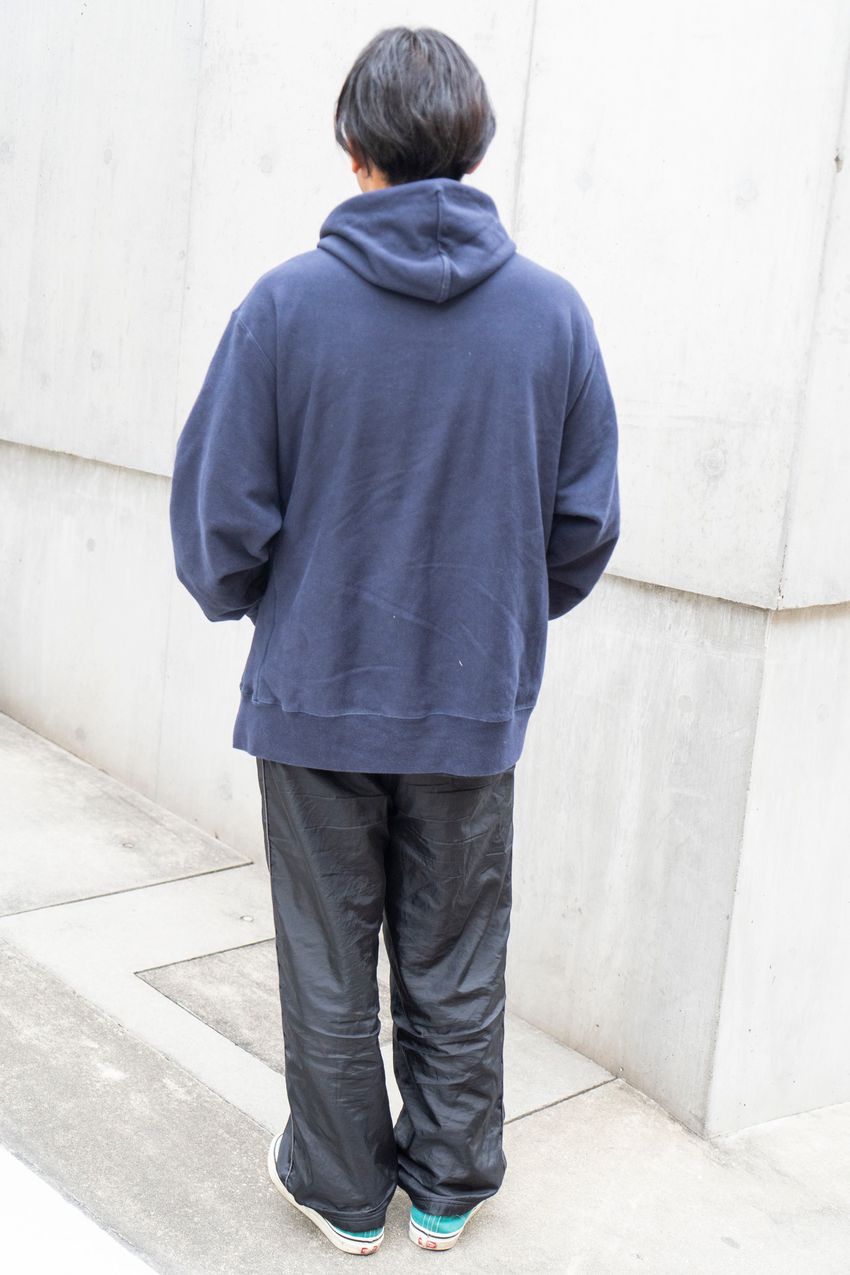 永世定番ブランド「チャンピオン」のスウェットを取り入れたコーデ好例を3スナップで検証！ - 10枚目の画像