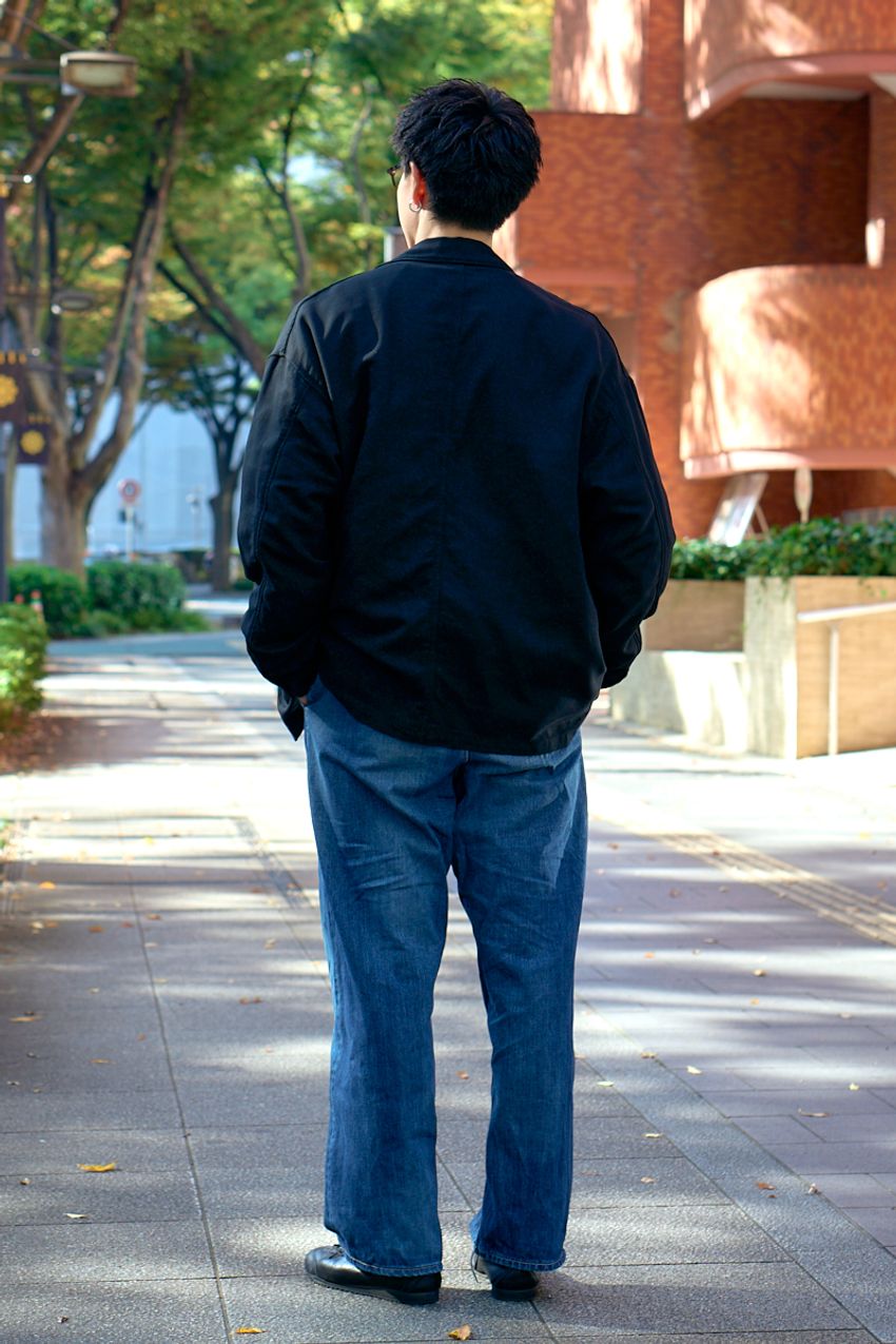 デニム選びのセンスがいい人、「グラフペーパー」愛用率高し！20代＆30代の着こなし好例3選 - 4枚目の画像