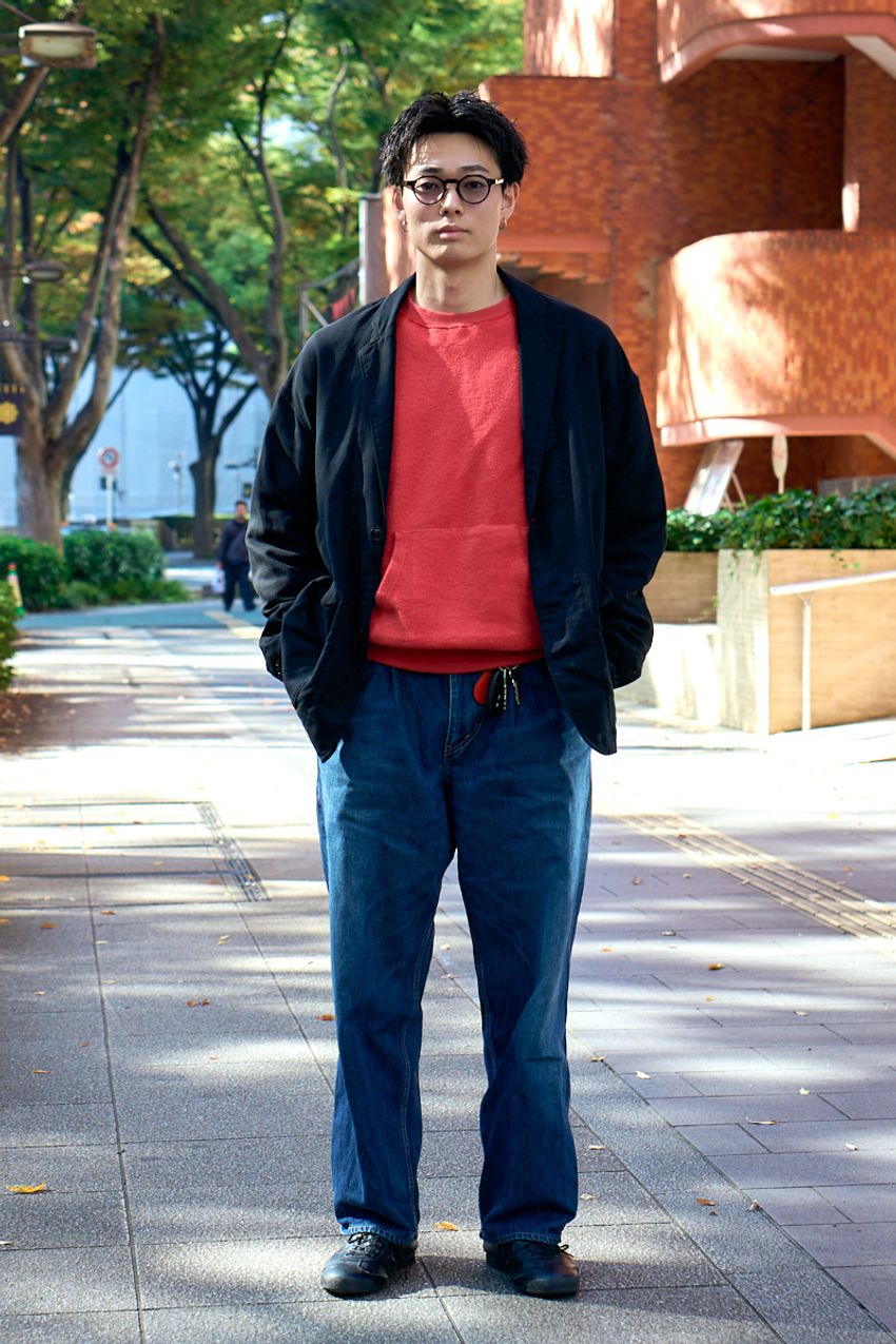 デニム選びのセンスがいい人、「グラフペーパー」愛用率高し！20代＆30代の着こなし好例3選 - 2枚目の画像