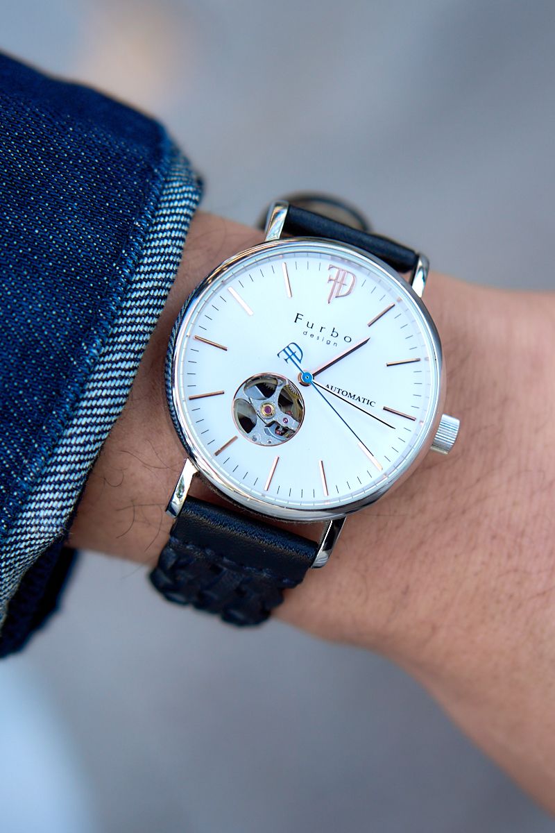 秋冬の異素材コーデにヒョウ柄で味付け 大関優太郎 5枚目の写真