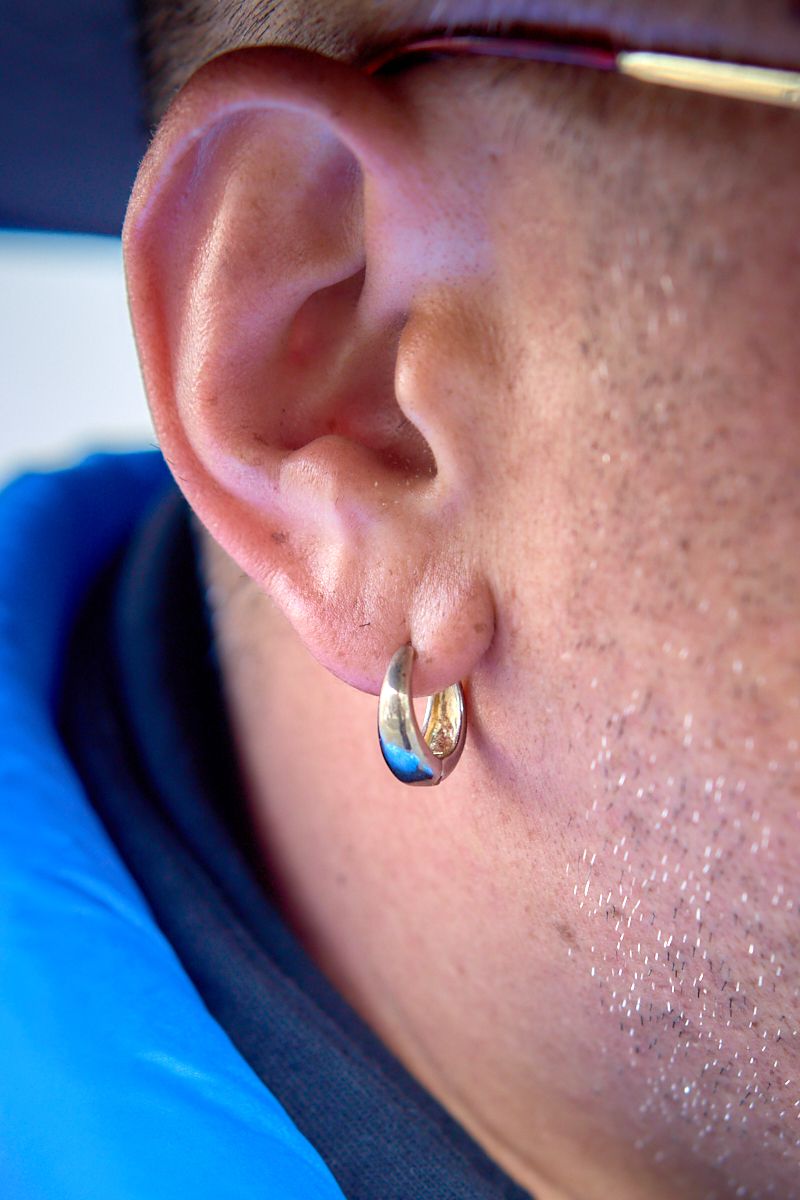 個性派アイテムを束ねるブルーの包容力 笹原康友 5枚目の写真