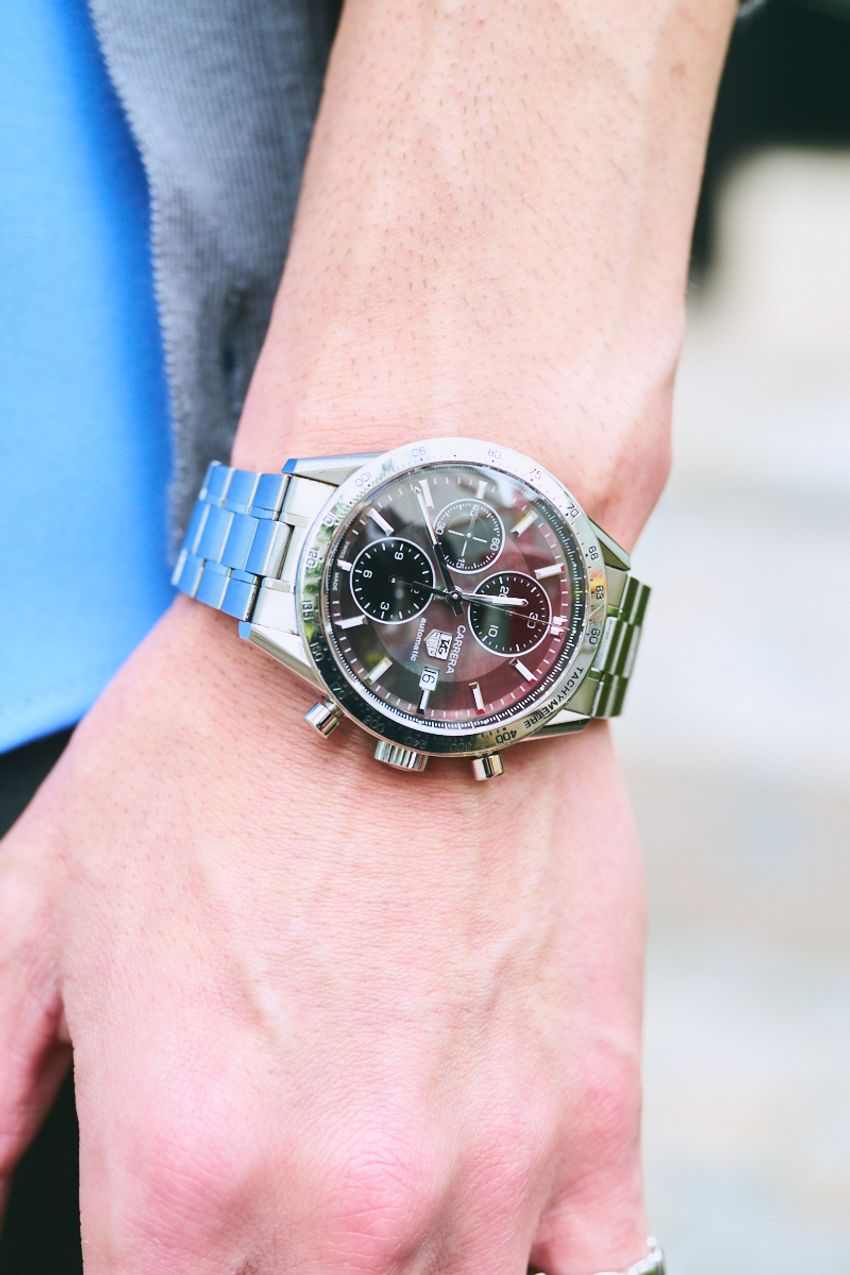 無地でもストライプでも「ブルーのシャツが使える！」それを証明する街角の洒落者たち - 9枚目の画像