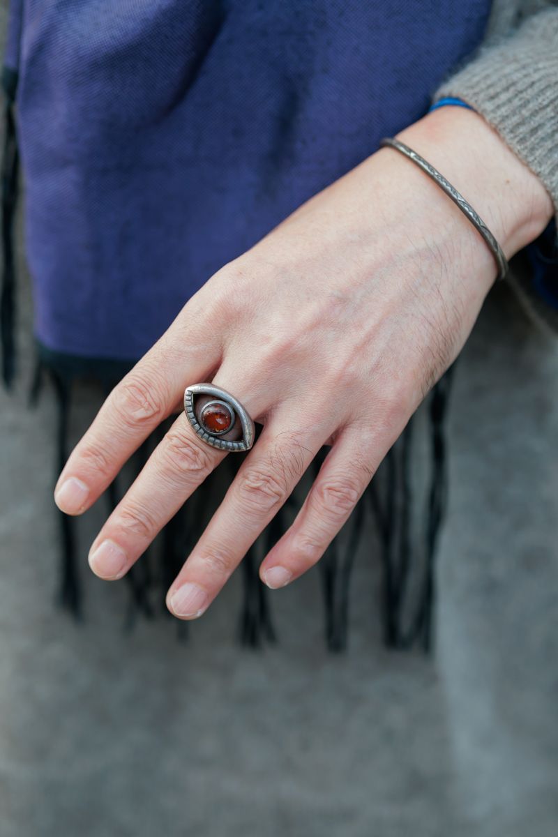 複数本を継ぎ合わせたワイドデニムが主役 近藤大輔 5枚目の写真