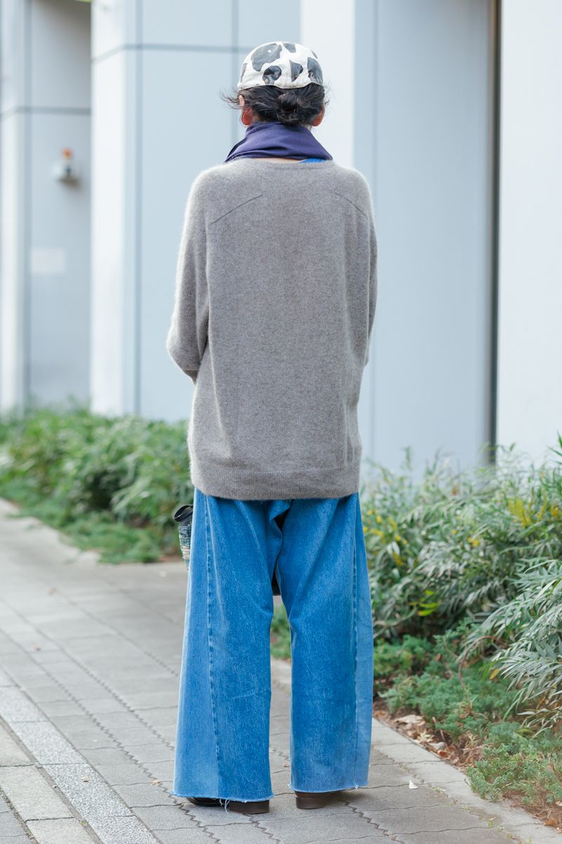 複数本を継ぎ合わせたワイドデニムが主役 近藤大輔 2枚目の写真