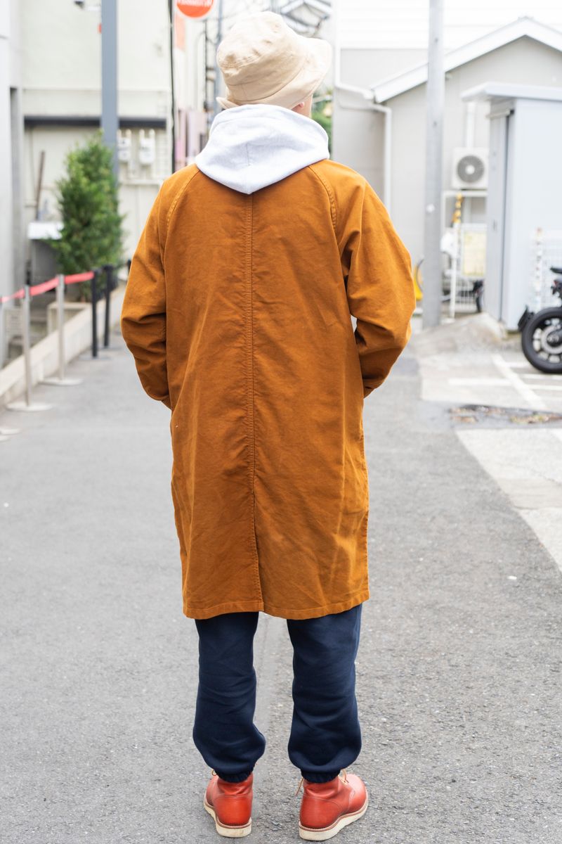 スウェットパンツを刺繍でカスタマイズ 渡部辰徳 2枚目の写真