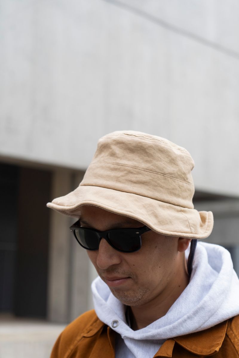 スウェットパンツを刺繍でカスタマイズ 渡部辰徳 3枚目の写真