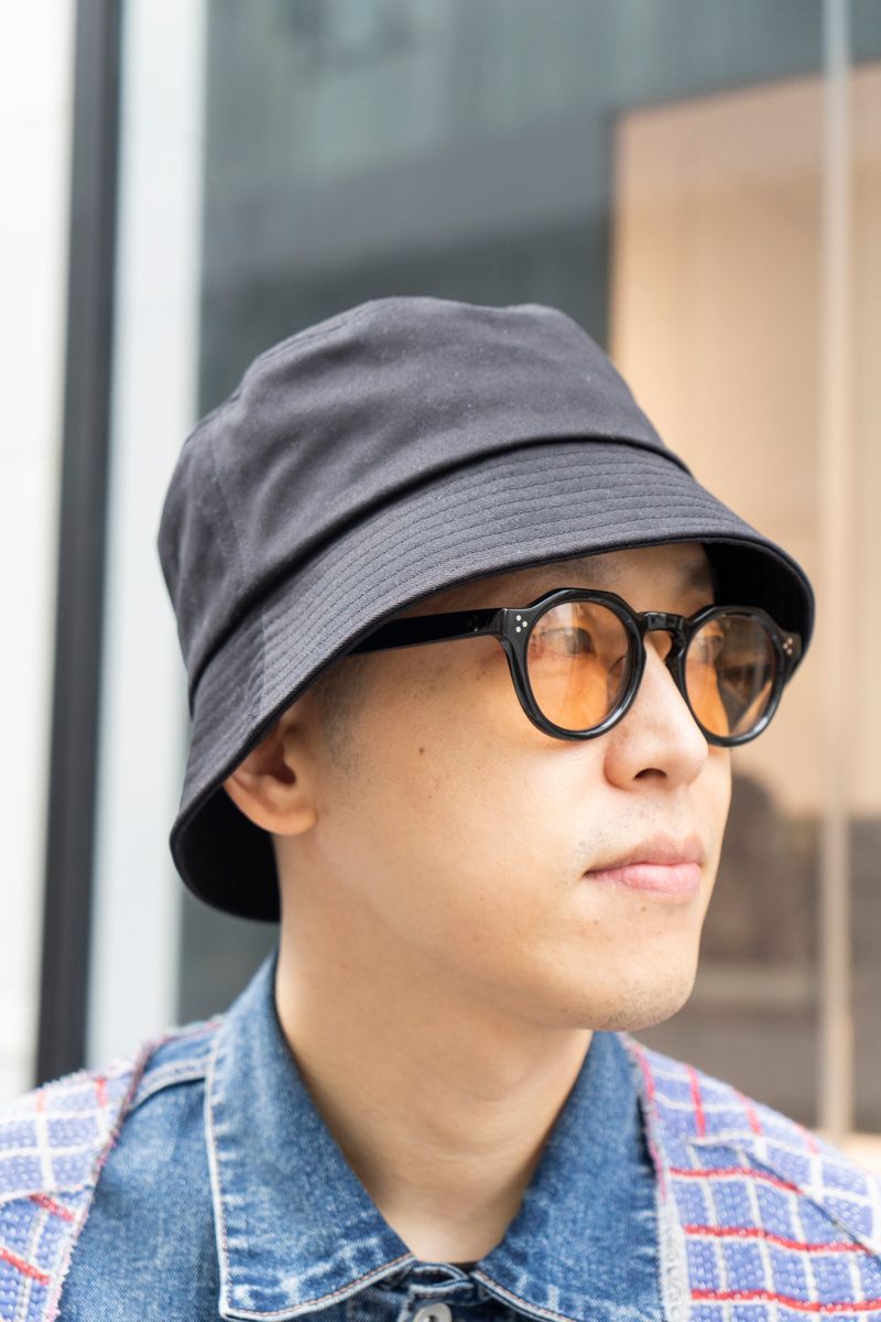 布切れカーディガンでオンリーワンの装い いがらしりょうた 3枚目の写真