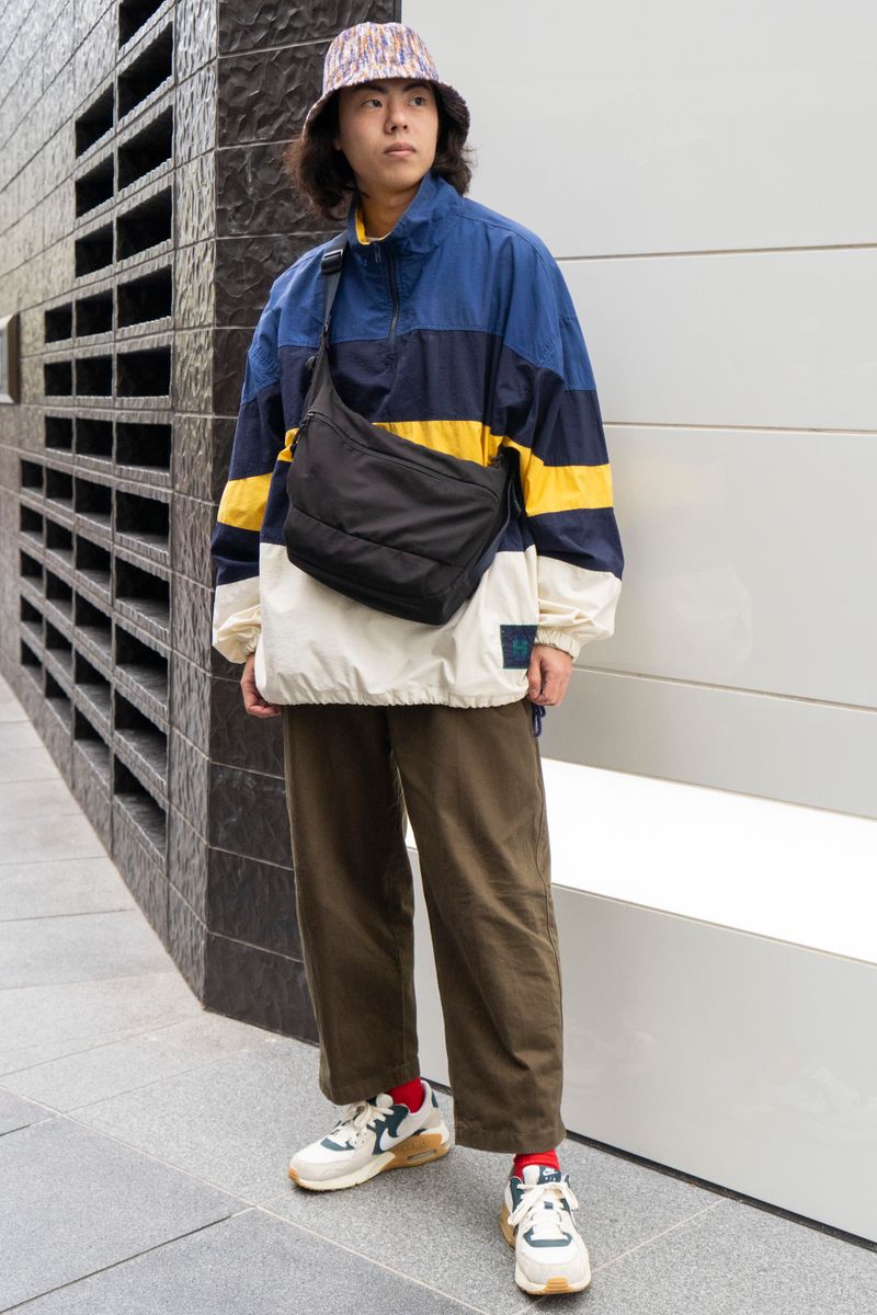 曇り空の日こそ明るい色使いで晴れやかに 濱口優介