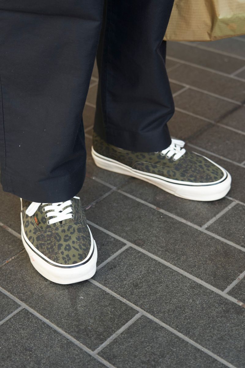 綺麗めジャケットにニットキャップでNY風 八巻 5枚目の写真