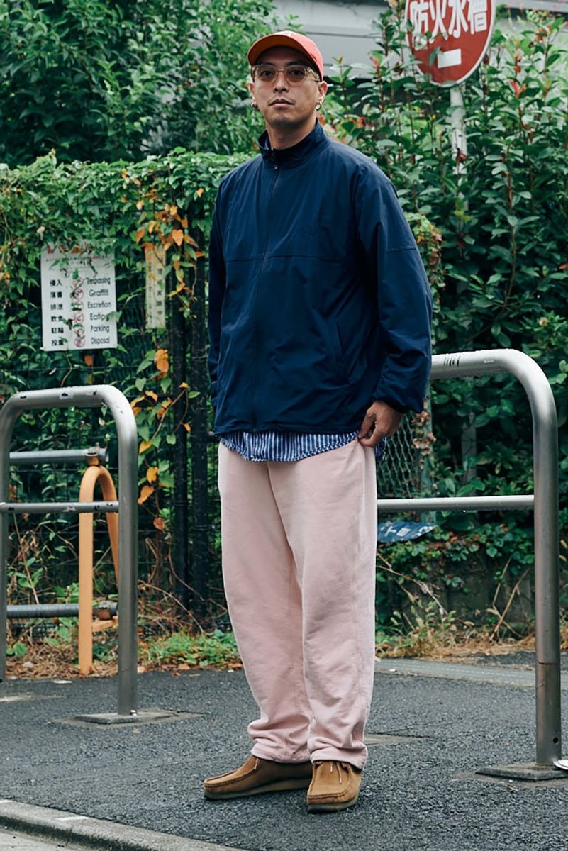 トーンを変えた上下ピンクが好バランス ジョン