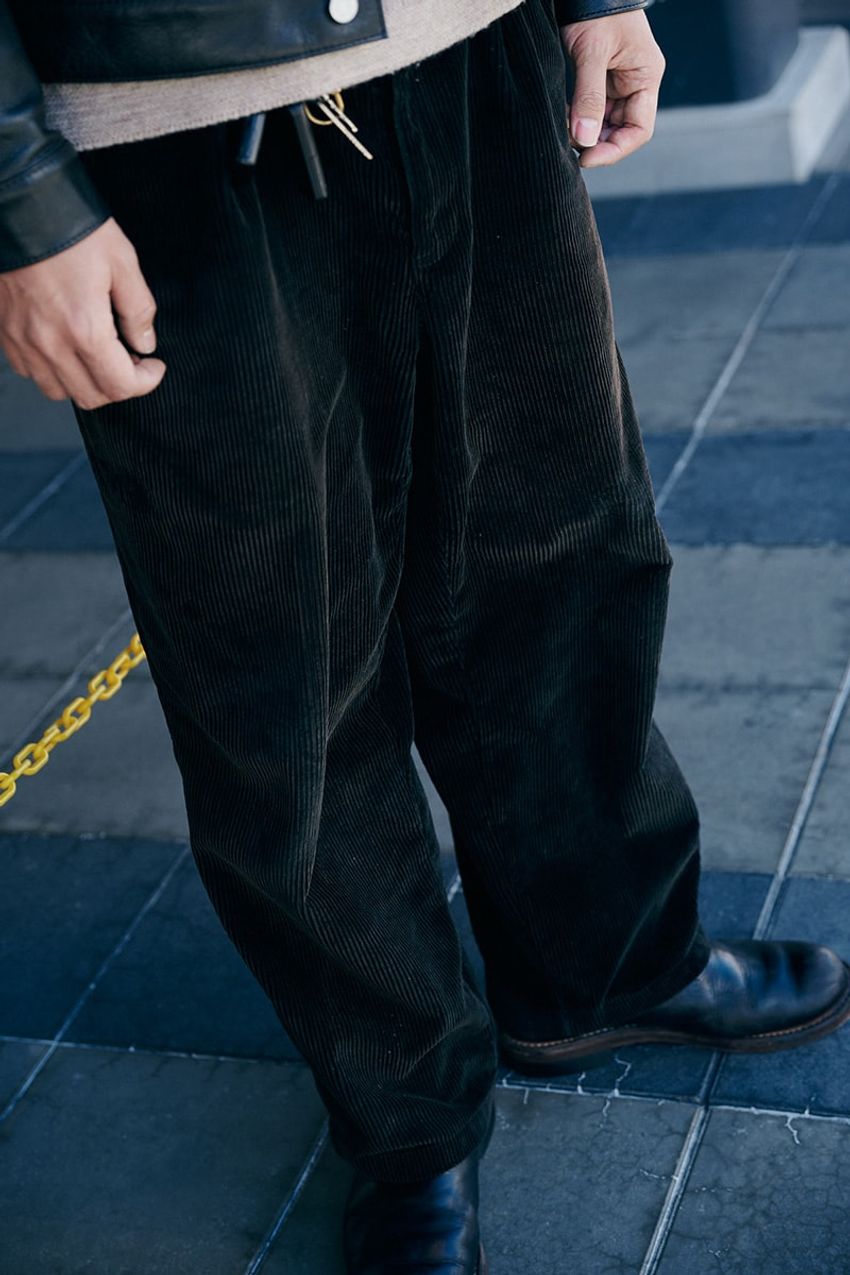 パンツは「ポロ ラルフ ローレン」な男たち。太すぎず細すぎないシルエットの妙をスナップで解説 - 6枚目の画像