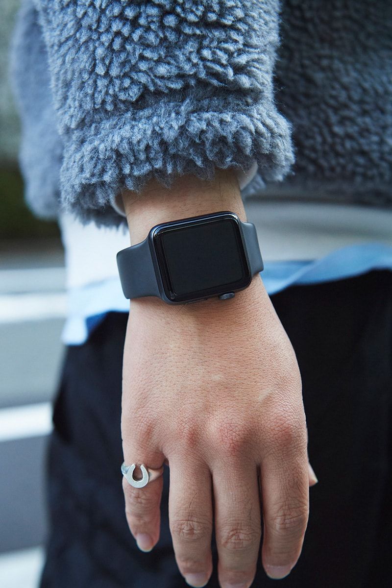 キャップ、バッグ、バイクで遊ぶ、色使い上級者 松野 豪 2枚目の写真