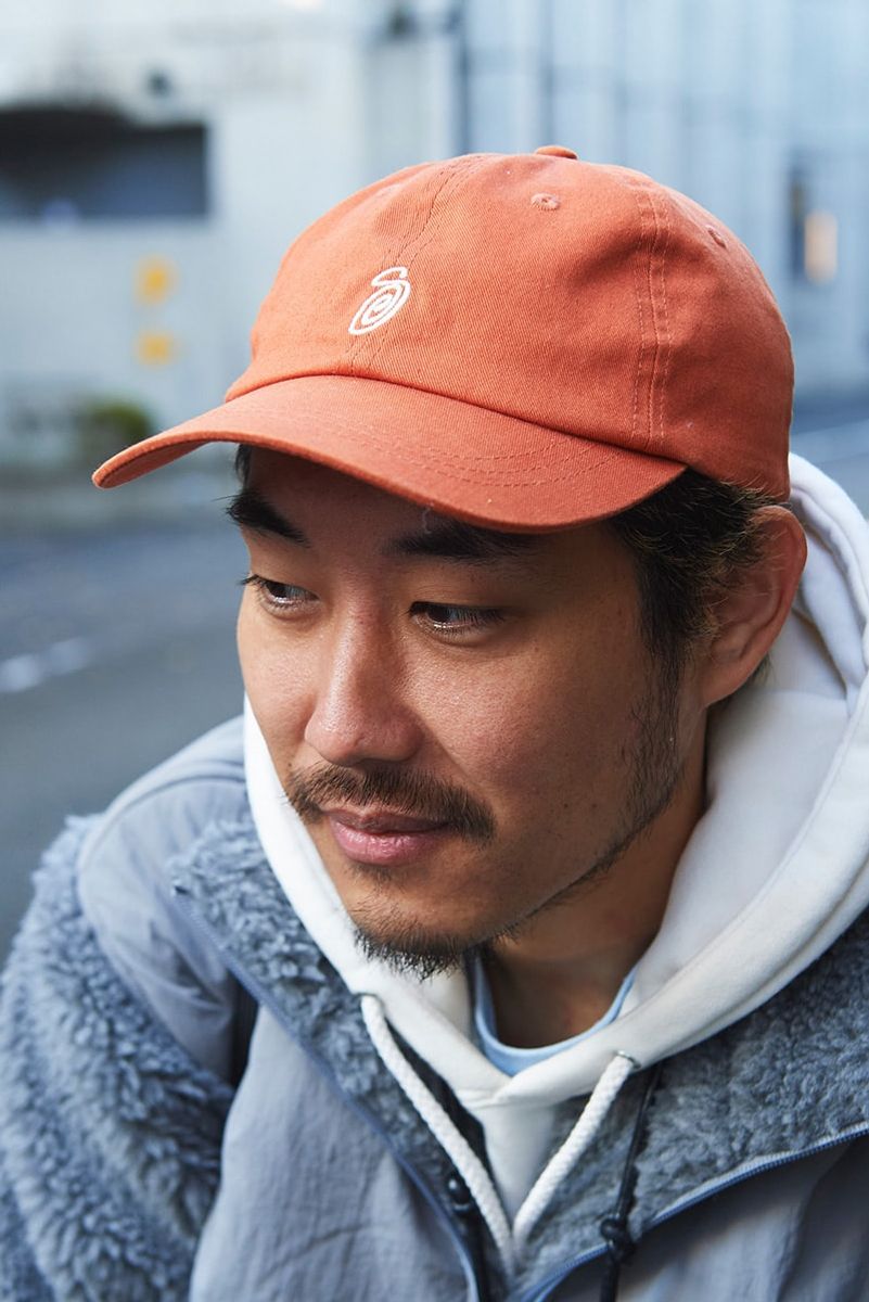 キャップ、バッグ、バイクで遊ぶ、色使い上級者 松野 豪 3枚目の写真