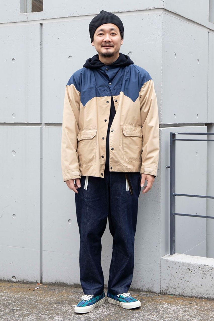 定番だからこそヒネリを効かせたい！ 色柄ヴァンズで装いに個性を加えたグッドコーデ5選 - 6枚目の画像