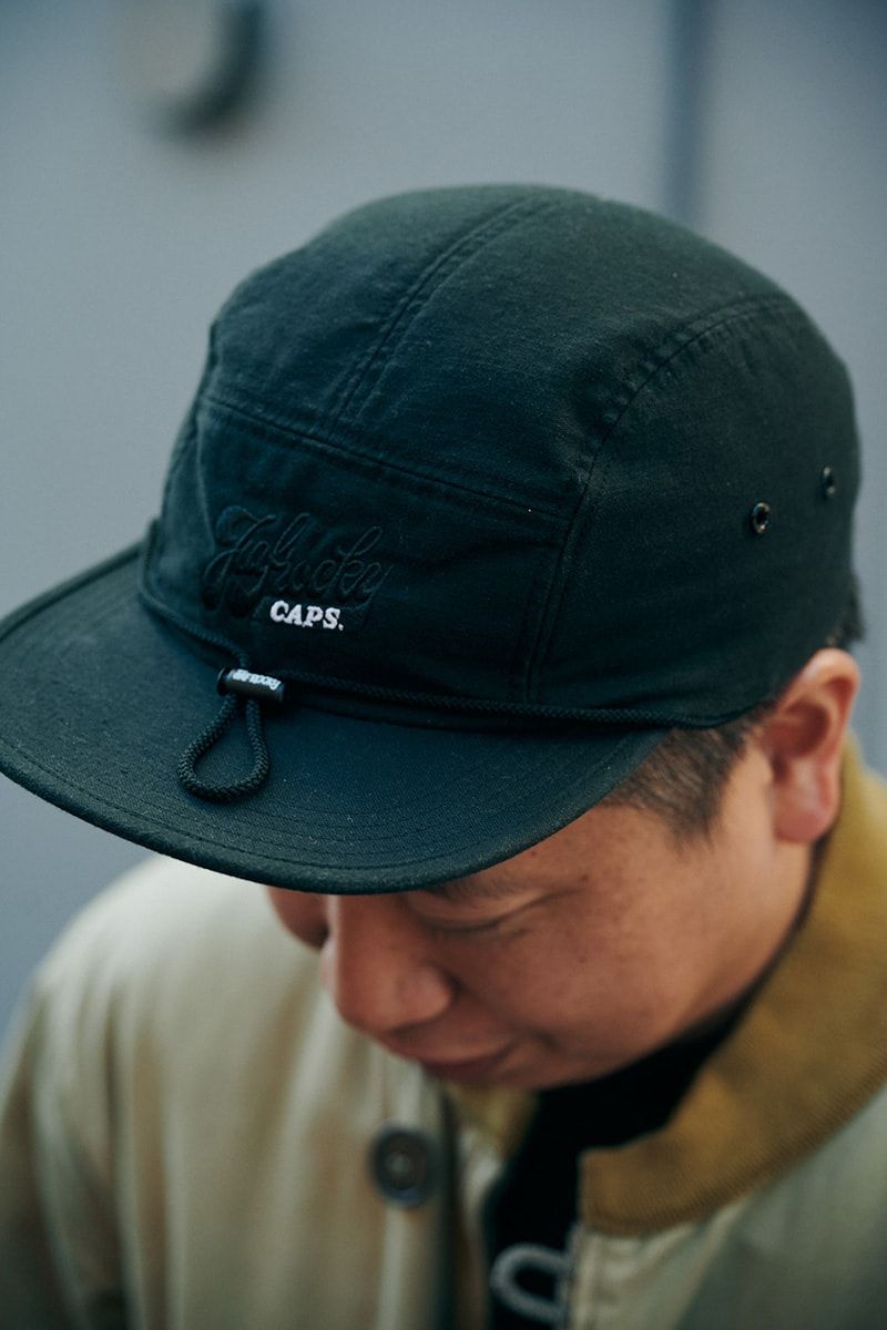 キャップのコードとシューズの素材に大人のこだわり 成島和也 2枚目の写真