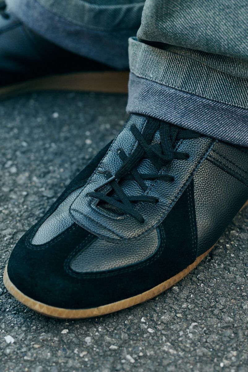 キャップのコードとシューズの素材に大人のこだわり 成島和也 3枚目の写真