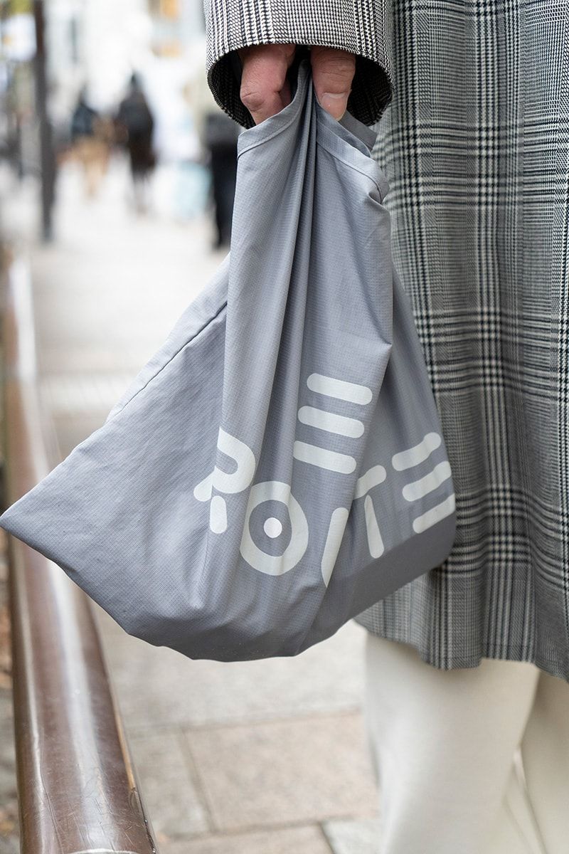 オーバーコートのコートコーディネート | 241213-1632-57 小倉 宏 2枚目の写真