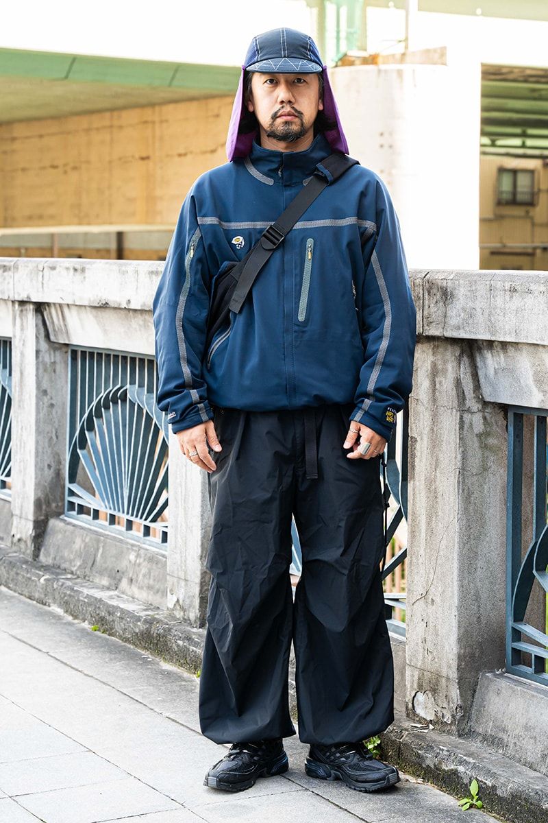 マウンテンハードウェアのジャケットコーディネート | 241213-1651-02 有山貢太
