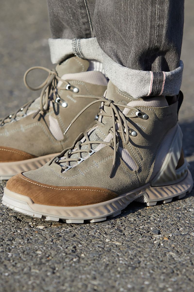 シテラのコートコーディネート | 241215-1439-04 永 直樹 2枚目の写真