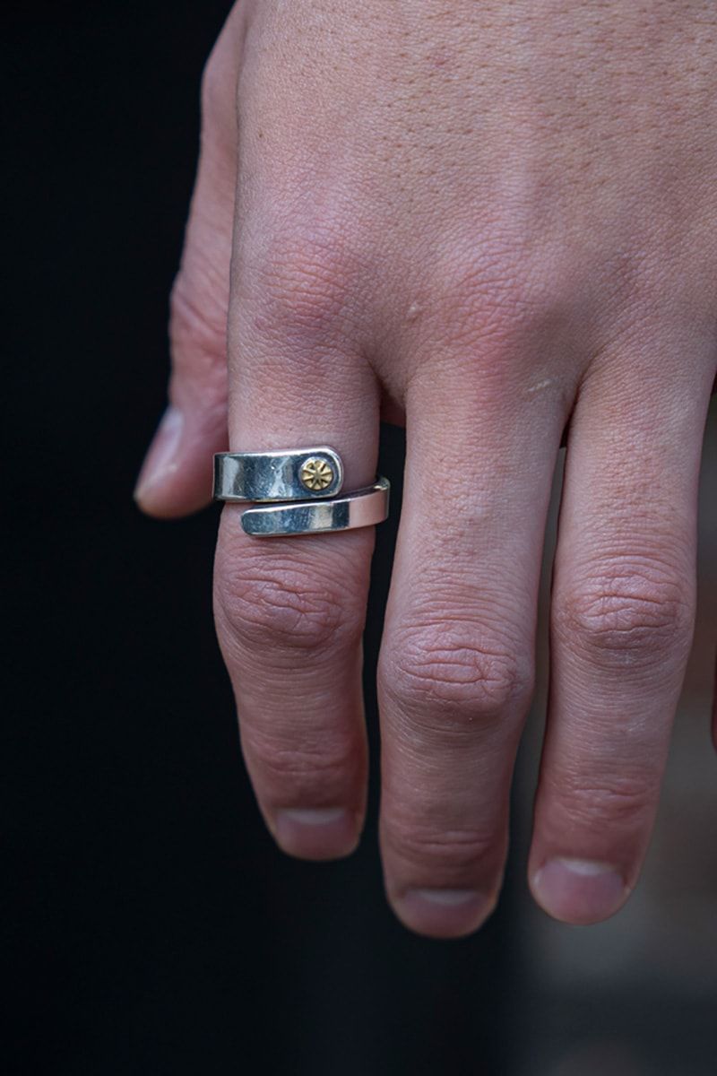 オーエーエムシーのジャケットコーディネート | 241215-1552-59 中村祐斗 4枚目の写真