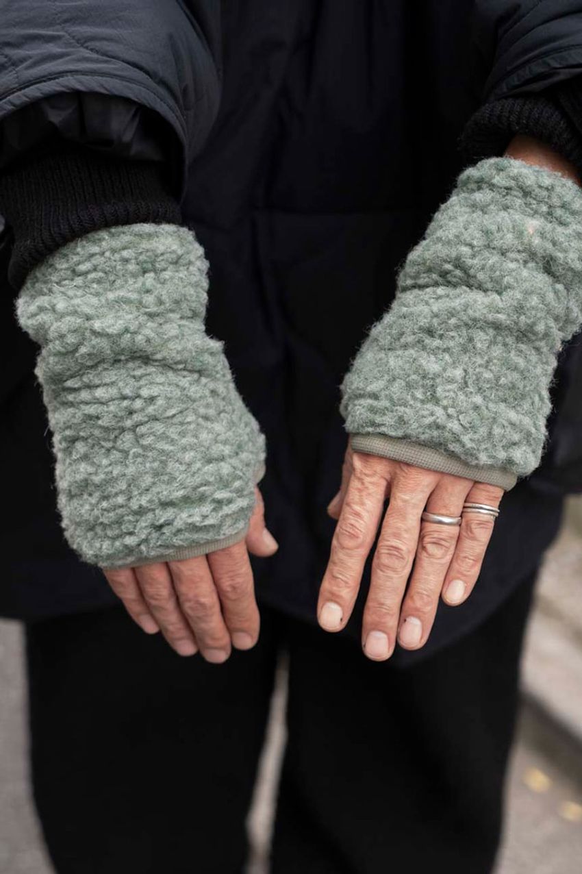 “お洒落すぎる50代”3名を原宿でスナップ！“ガーメンツコラボ”のGU、リーバイスetc.着用ブランドもチェック - 10枚目の画像