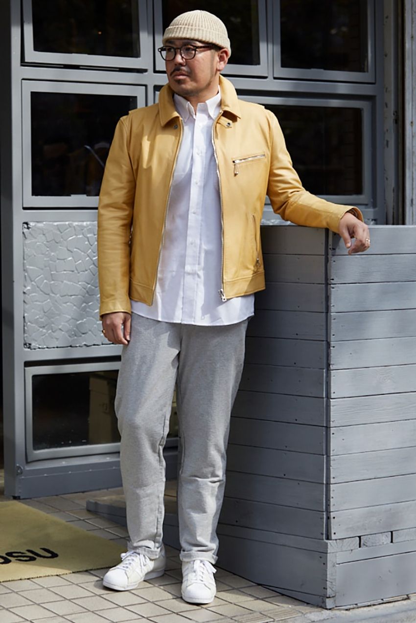 「革ジャンのインナー、何着る？」キレイめ、個性派etc.街の“技アリ着こなし術”を総チェック！ - 4枚目の画像