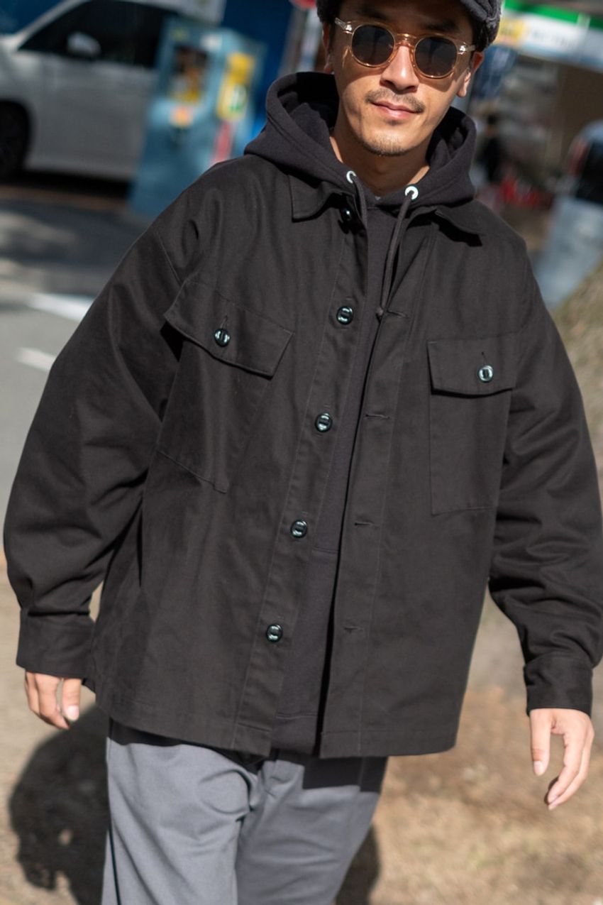 「ダブルタップス」で仕上げた大人ストリートスタイル3選！ポイントは“ブラック”使い - 6枚目の画像