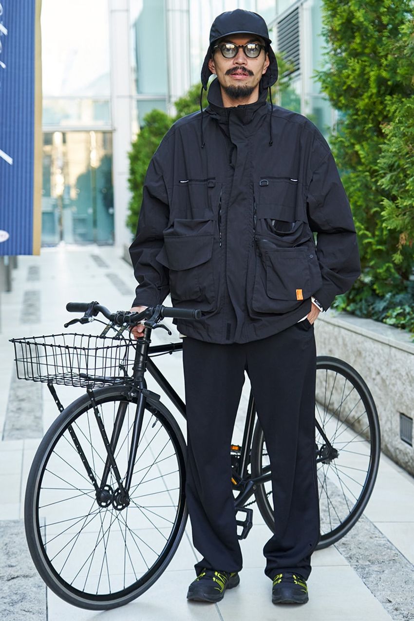 パタゴニア、ダイワ ピアetc.人気ブランドで選抜！旬の「オールブラック」な大人たち - 3枚目の画像