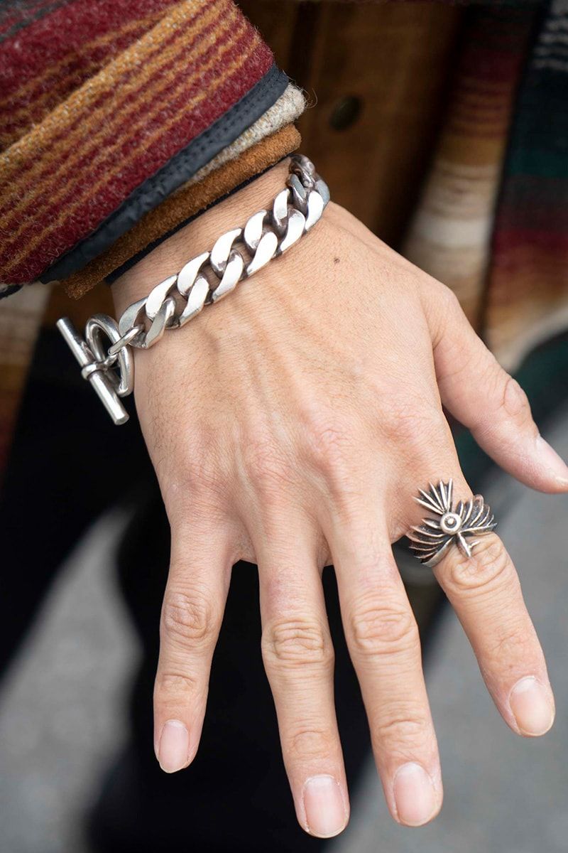 ウールリッチのジャケットコーディネート | 241216-1730-33 西村玲耶 5枚目の写真