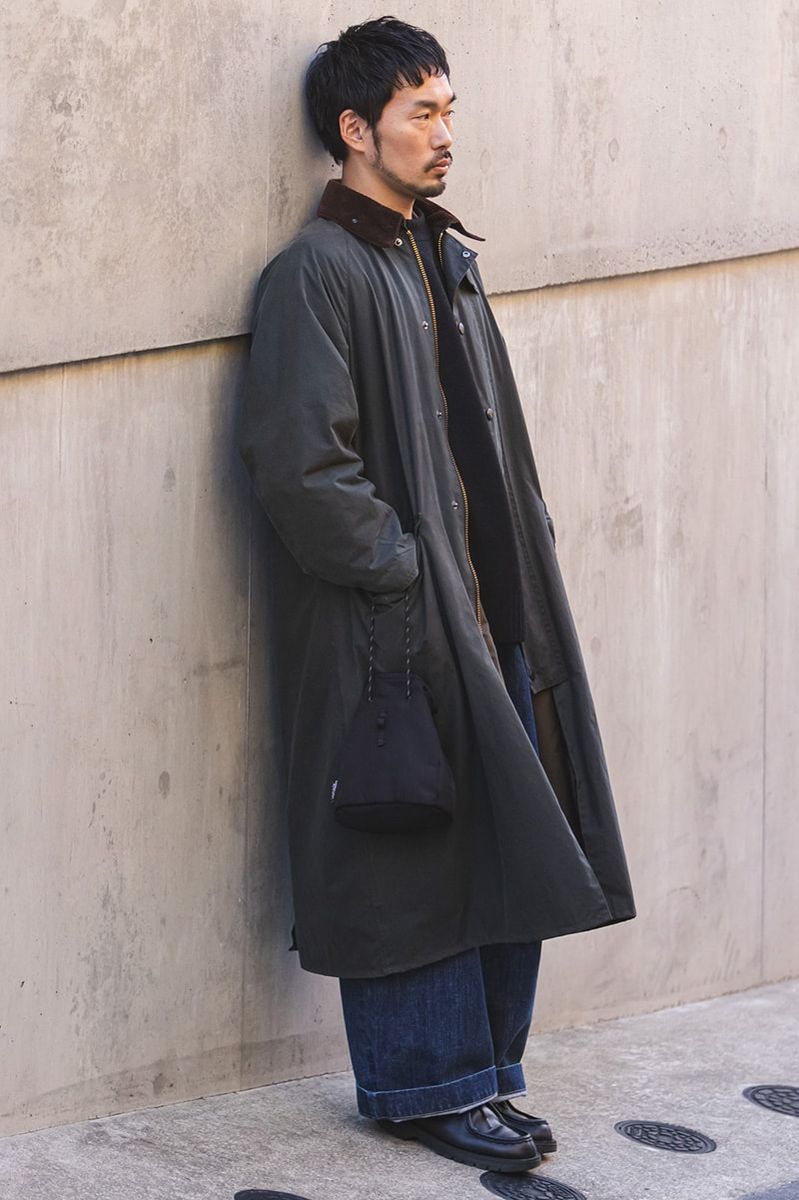 バブアーのコートコーディネート | 241216-1731-58 岡部匡志