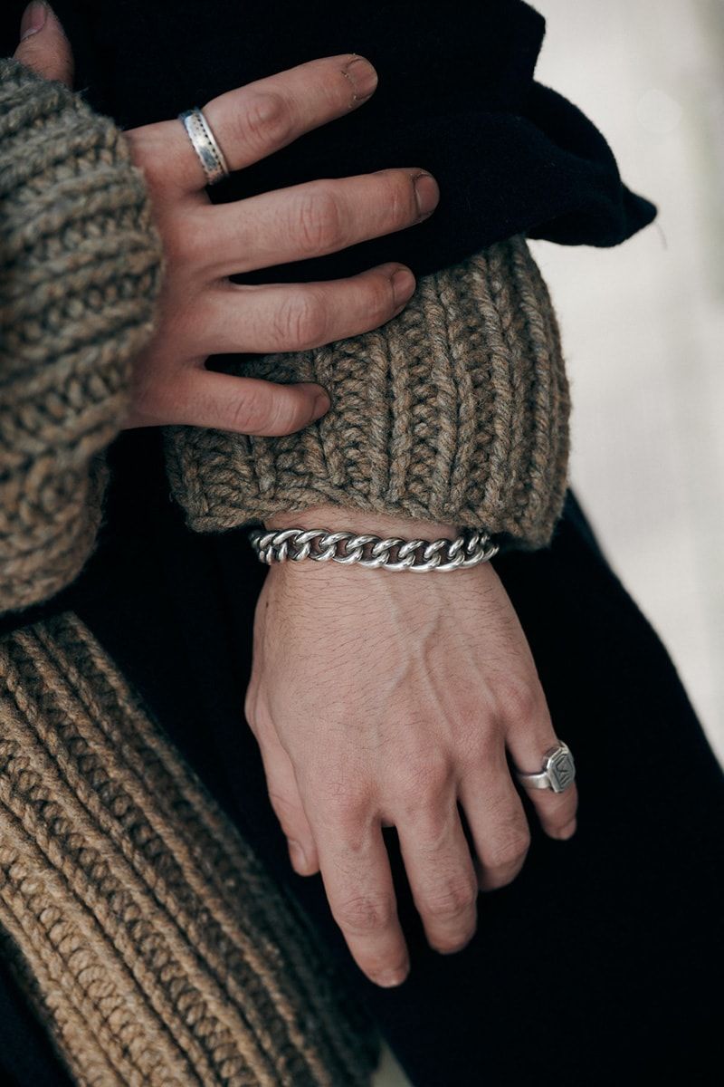 ワンフィフスのコートコーディネート | 241216-1737-14 落合貴一 4枚目の写真