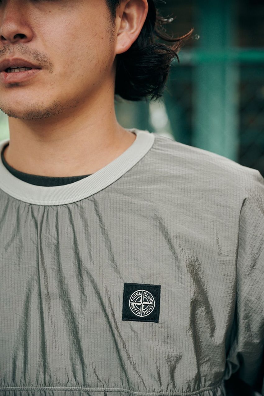 タフ＆エレガント。トップスに「ストーンアイランド」を選んだ3名の男たち！パーカ、Tシャツetc. - 8枚目の画像