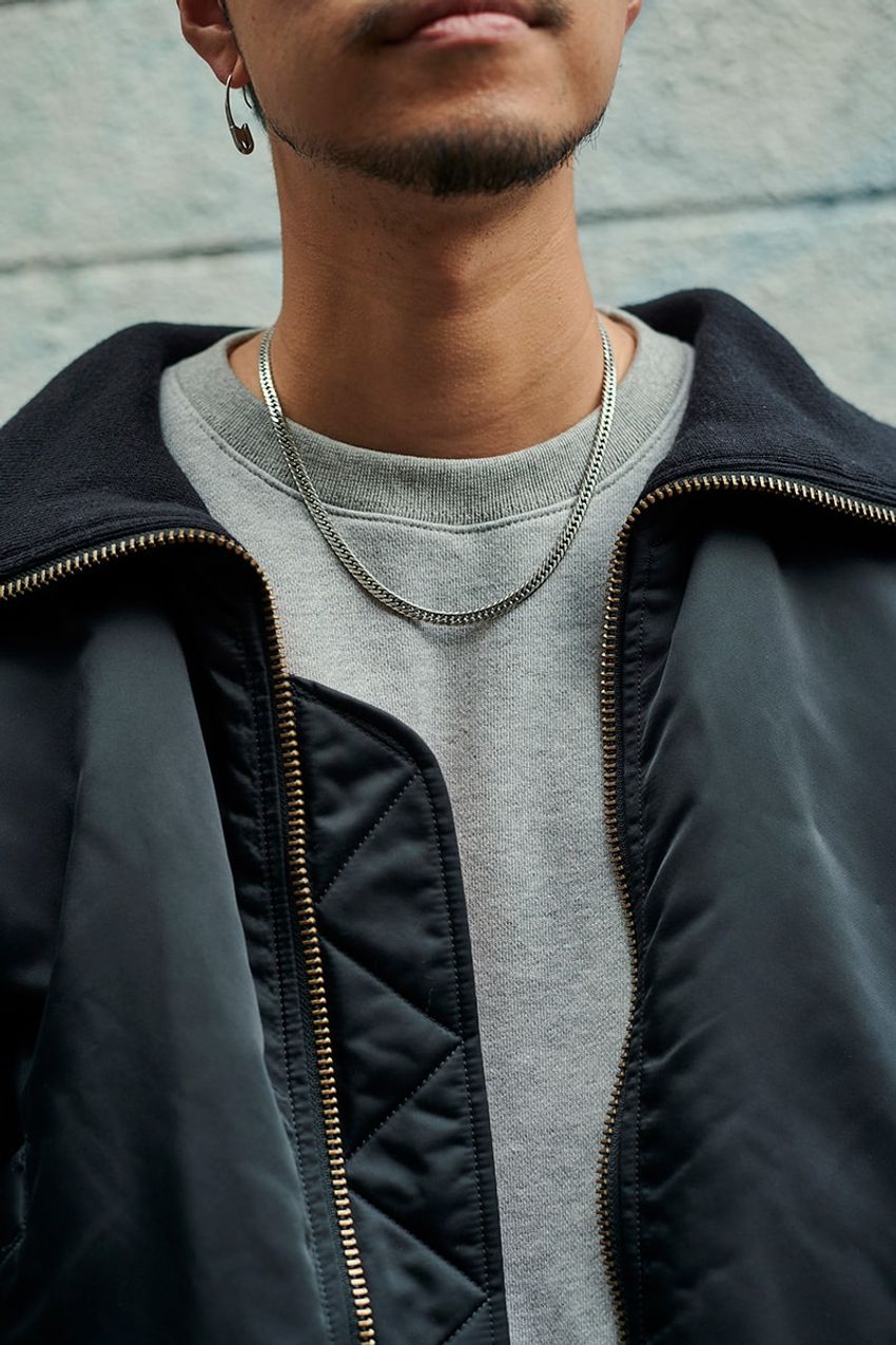 MA-1はカーキより"ブラック派"の大人たち。武骨＆モダンにキメたコーデ好例5選 - 11枚目の画像