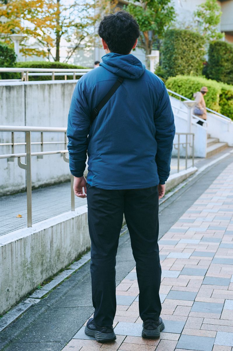 全身アウトドアブランドであふれるテック感 藤井卓実 2枚目の写真