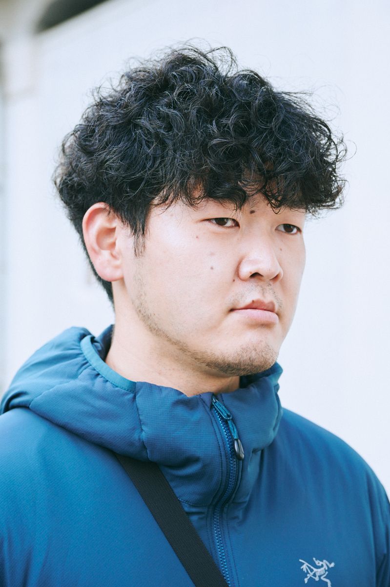 全身アウトドアブランドであふれるテック感 藤井卓実 3枚目の写真