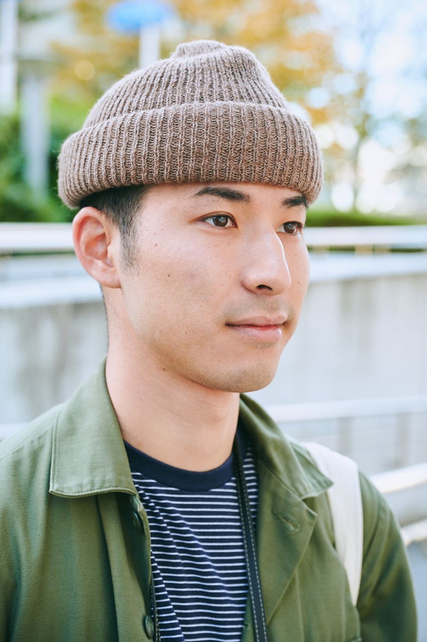 「ニット帽の被り方、変かも？」正解は、スナップで見つけたセンスが光る3名を参考に - 8枚目の画像