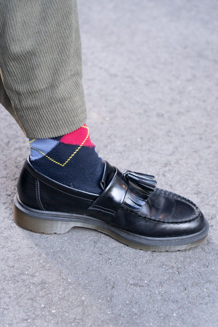 今の気分は“非ライダーズ”な革ジャン。大人カジュアルにレザージャケットを取り入れた3名の達人 - 3枚目の画像