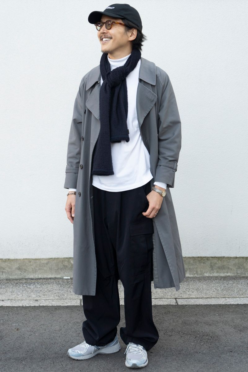 グレーの占有率を高めたモノトーンコーデ 中村佳永