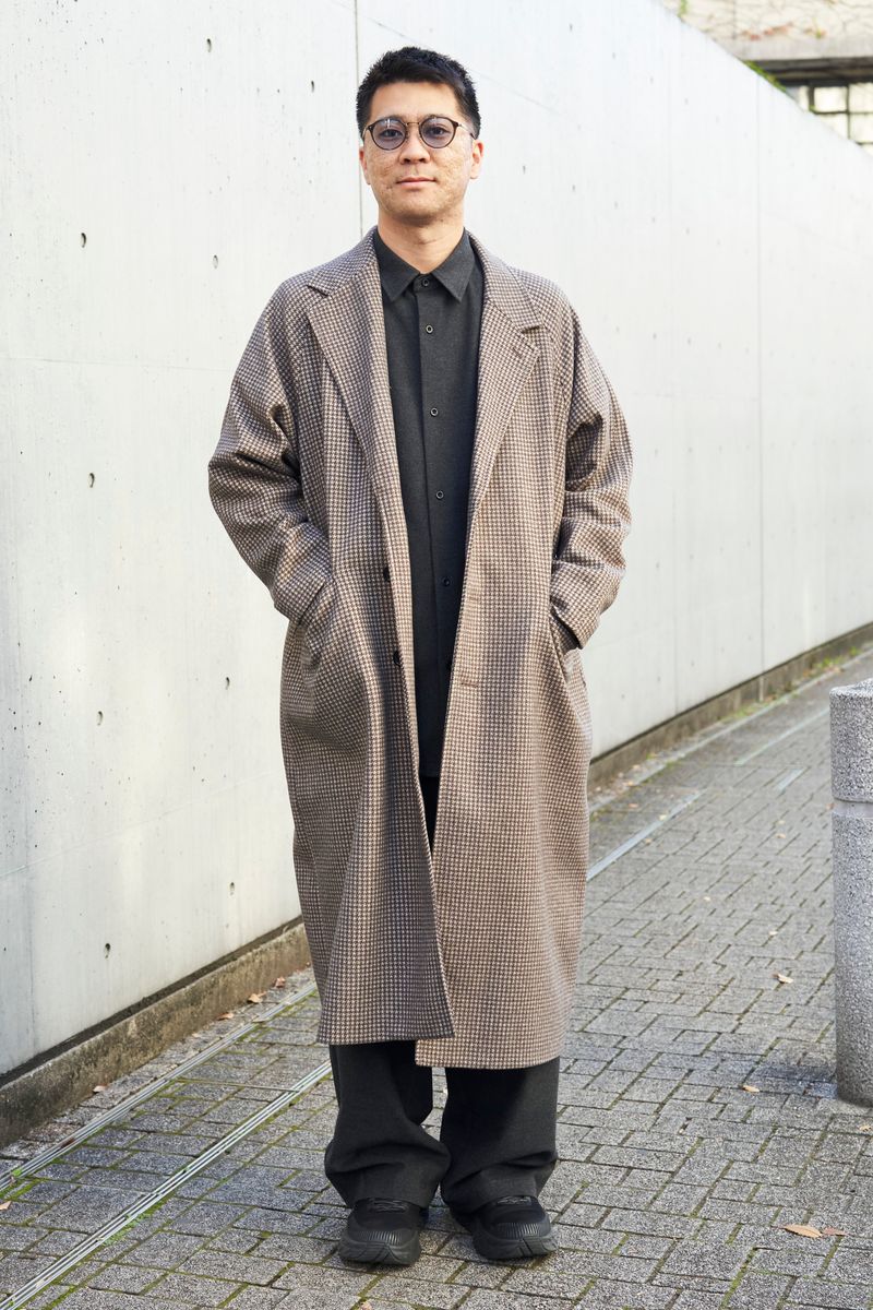 シンプルセットアップを千鳥格子柄で包む 仁太