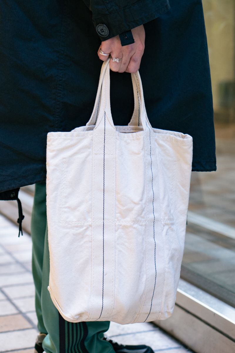 アクセの重ね付けは小ぶりなシルバーが◎ 三浦 悟 5枚目の写真