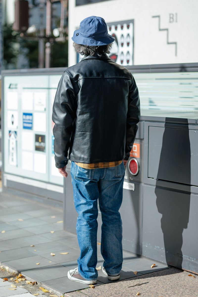 レザージャケット×デニムの王道アメカジ 藤城康祐 2枚目の写真