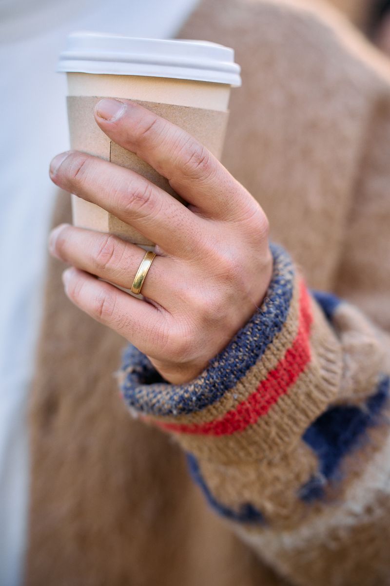 ソックス履きサンダルのワンマイルコーデ 稲葉 朗 6枚目の写真