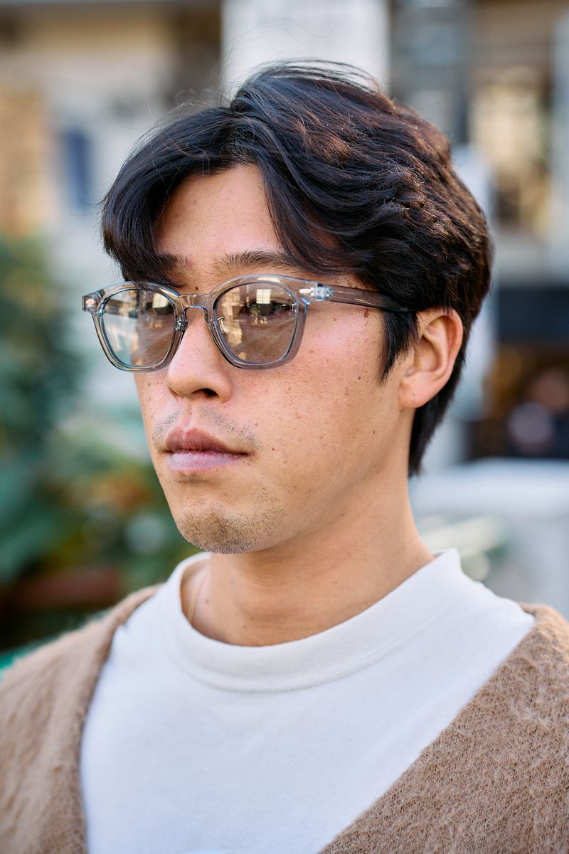 ソックス履きサンダルのワンマイルコーデ 稲葉 朗 4枚目の写真