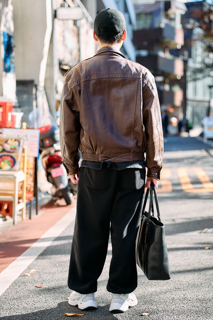 「パンツはとりあえずユニクロでOK！」やっぱり使える優秀アイテム3選を街角スナップで - 7枚目の画像