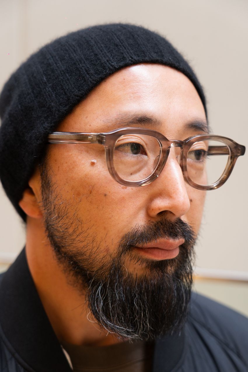 冬のブラウンコーデに合わせるのは“ブラック”が正解！街で見つけた“2色使い”の達人たち - 2枚目の画像