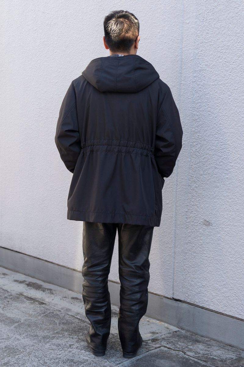 ヘルムートラングのコートコーディネート | 241216-1202-08 深見卓也 2枚目の写真