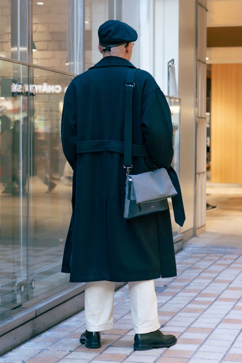 レイジブルーのコートコーディネート | 241216-1735-52 須貝奏太 2枚目の写真