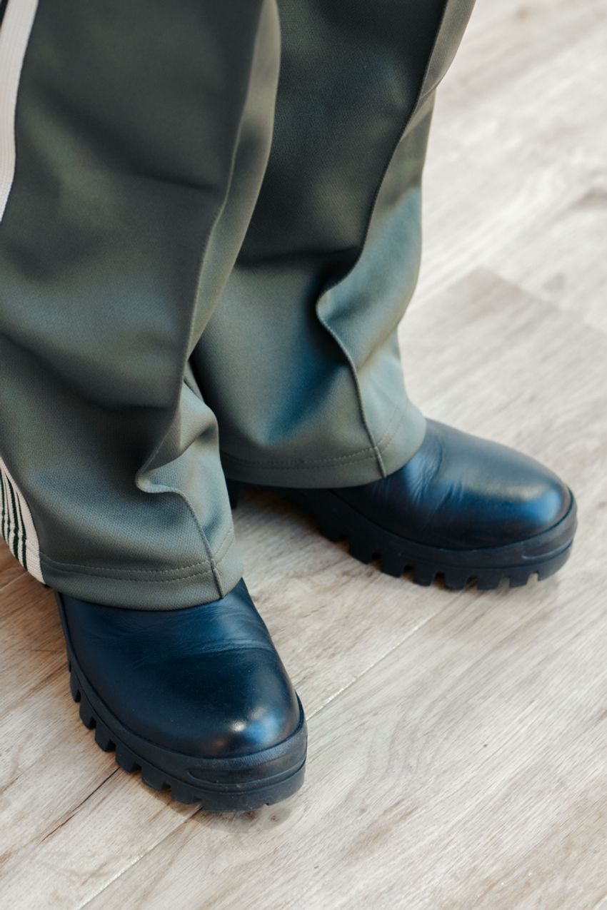 厚手のダウンもスッキリ見せる“非モコモコ系”のススメ！洒落者たちの愛用アイテムは…… - 9枚目の画像