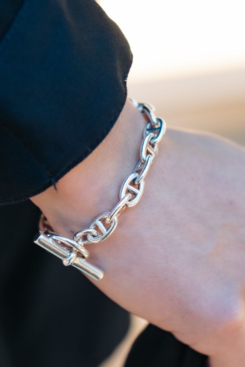 アダムエロペのコートコーディネート | 241218-1126-49 佐藤良輔 7枚目の写真